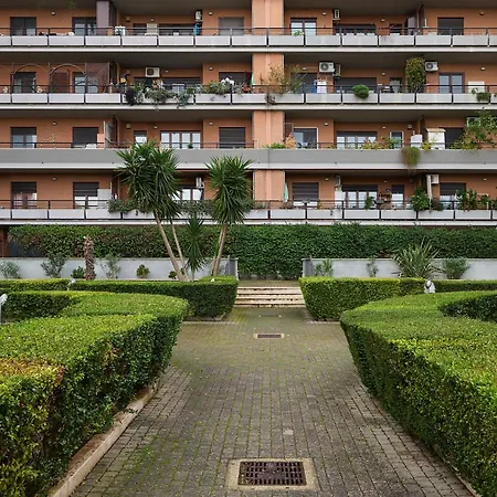 Leonardo Apartamento Ponte Galeria